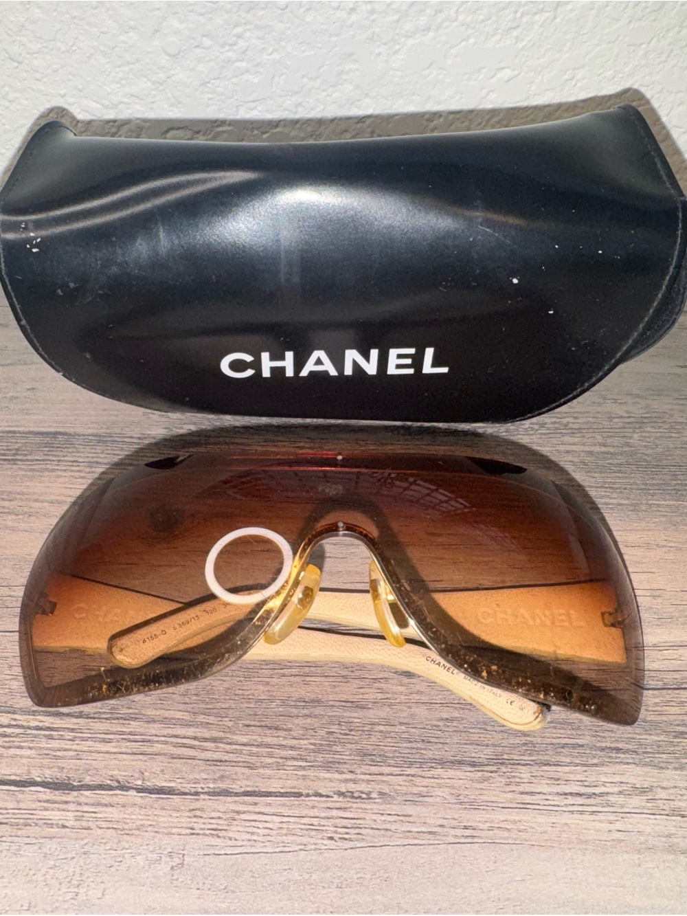 CHANEL Brown Gradient Shield Sunglasses with Black Case - Picture 8 of 9
